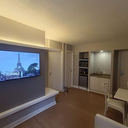 Apto-Flat Excelente Localizacao Centro-Batel - Somente Familiares Curitiba Bagian luar foto