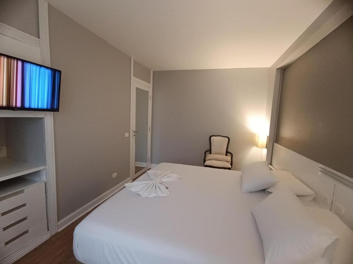 Apto-Flat Excelente Localizacao Centro-Batel - Somente Familiares Curitiba Bagian luar foto