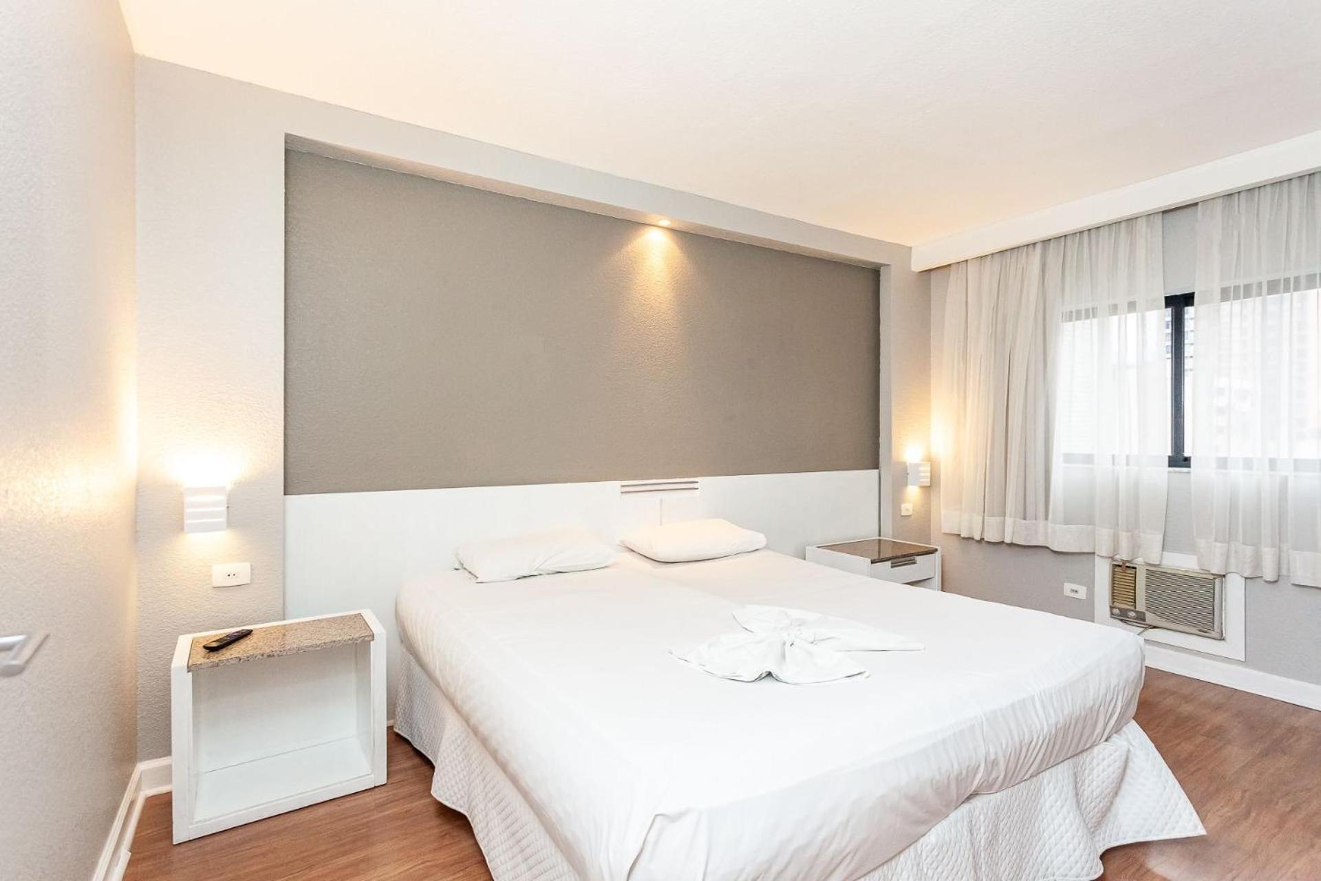 Apto-Flat Excelente Localizacao Centro-Batel - Somente Familiares Curitiba Bagian luar foto